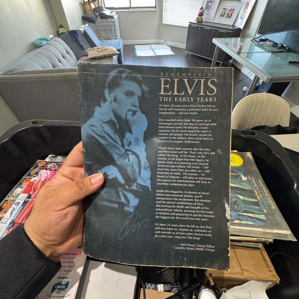 Elvis Presley Memorabilia Booklet